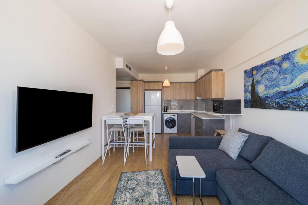 Pleasant Flat With Shared Pool In Kepez Apartment Antalya Exterior foto