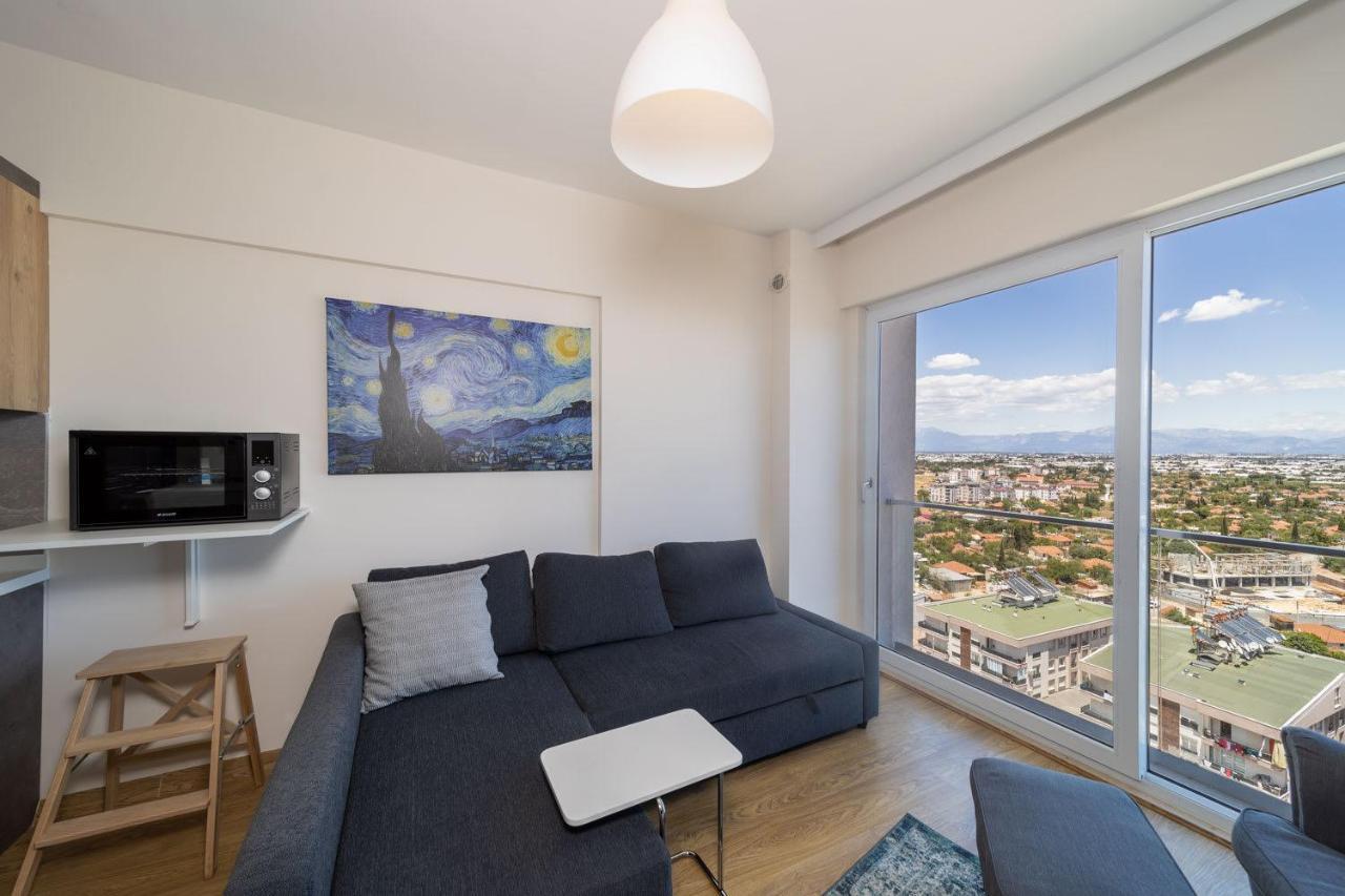 Pleasant Flat With Shared Pool In Kepez Apartment Antalya Exterior foto