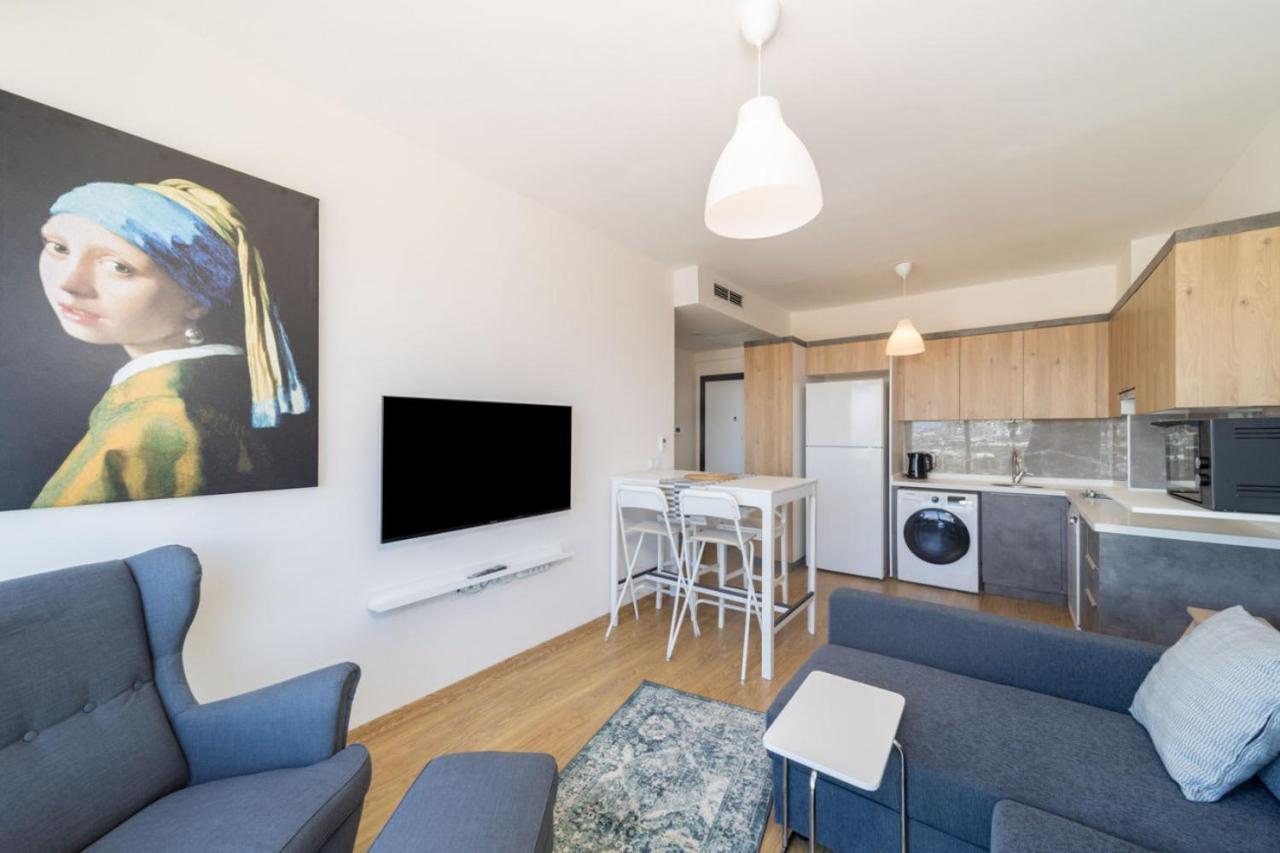 Pleasant Flat With Shared Pool In Kepez Apartment Antalya Exterior foto